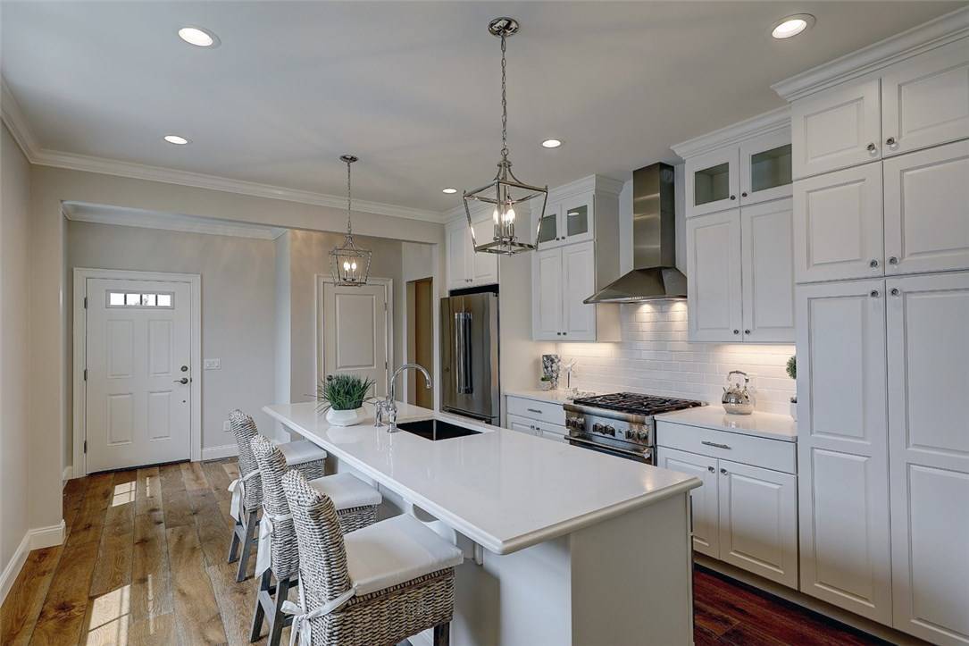 East Providence, RI 02915,71 Kettle Point AVE #71