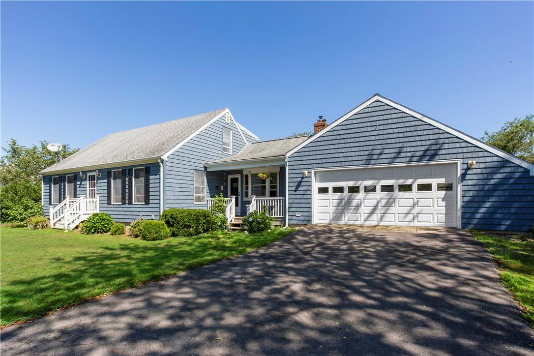 South Kingstown, RI 02879,291 Blackberry Hill DR