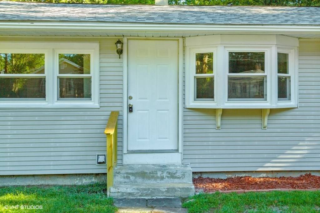 Coventry, RI 02816,83 Angus ST