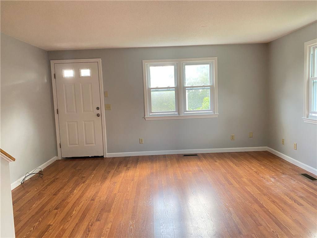 Johnston, RI 02919,47 Morgan AVE #41
