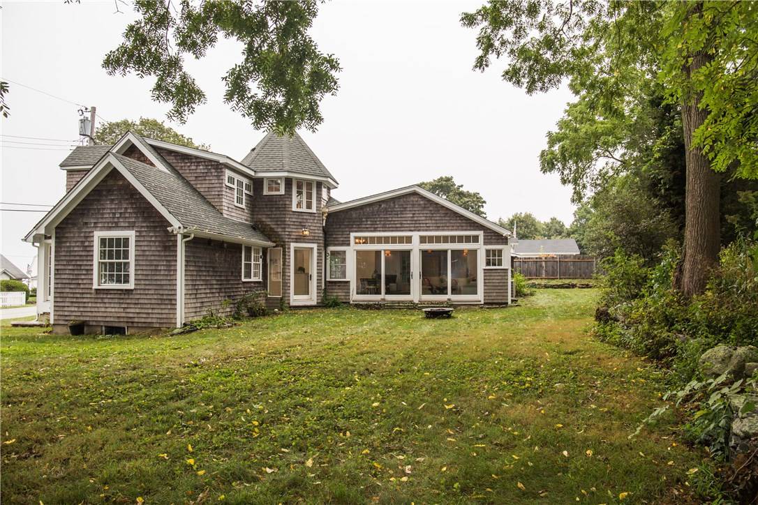Portsmouth, RI 02871,31 Bayview AVE