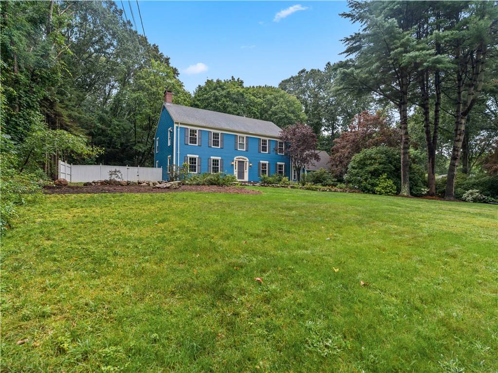 Warwick, RI 02818,56 Gilbert Stuart DR