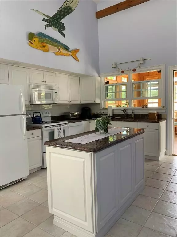 Westerly, RI 02891,12 Juniper AVE