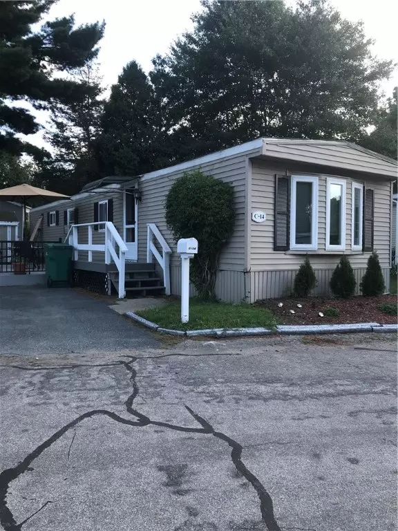 North Kingstown, RI 02852,14 Krzak RD