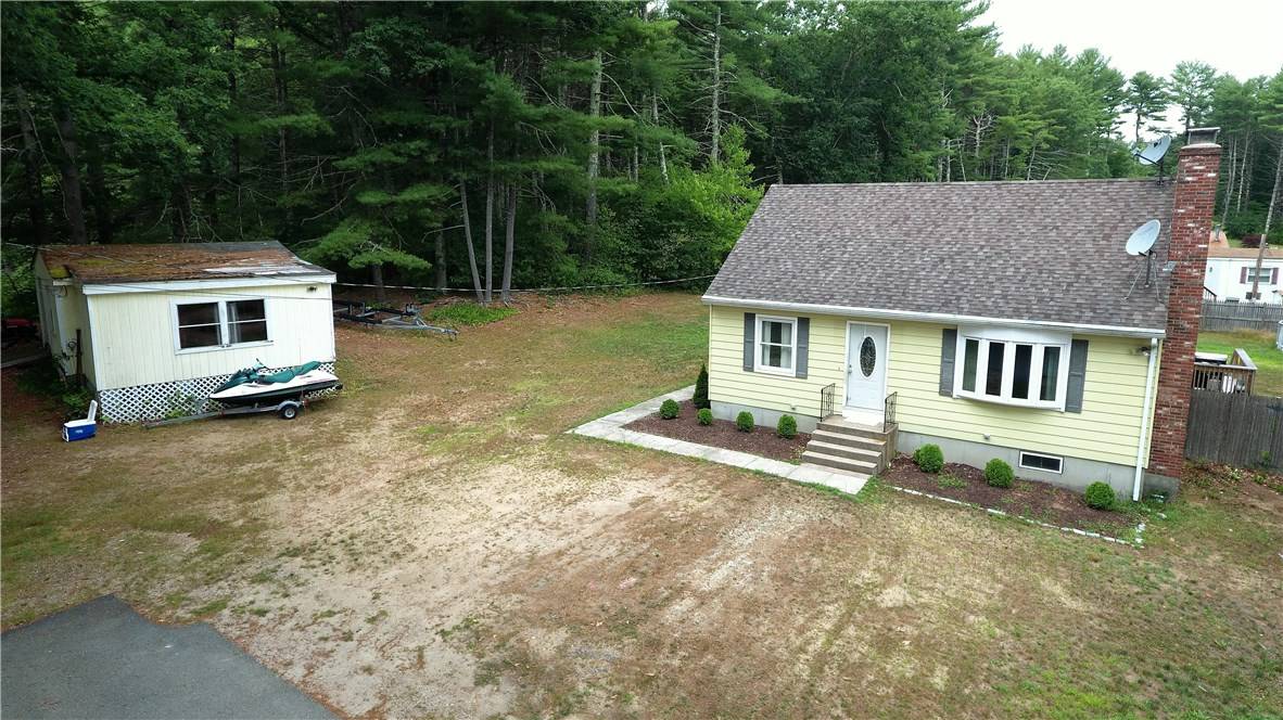 78 Vine ST, Coventry, RI 02816