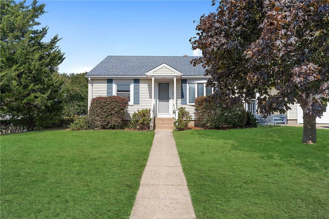 2 Thompson AVE, Westerly, RI 02891