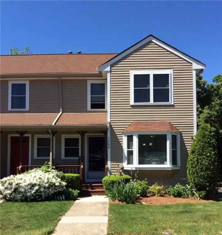Cumberland, RI 02864,200 Heroux BLVD #2208