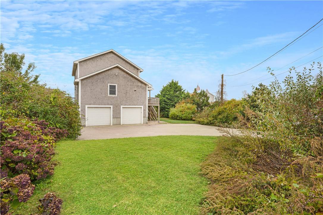 Narragansett, RI 02882,94 Sand Hill Cove RD