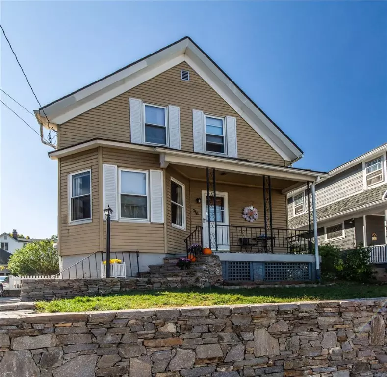 Cranston, RI 02910,116 Chestnut AVE