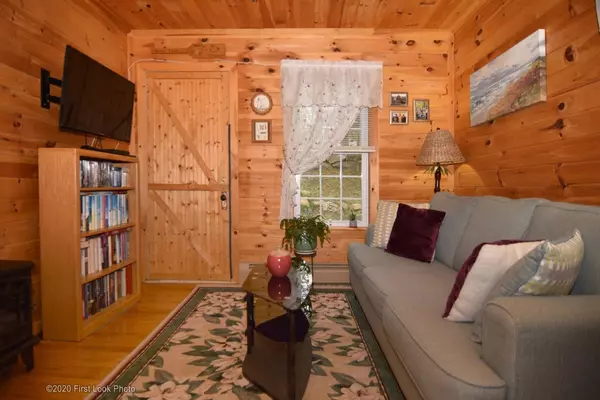 Tiverton, RI 02878,120 Mill ST