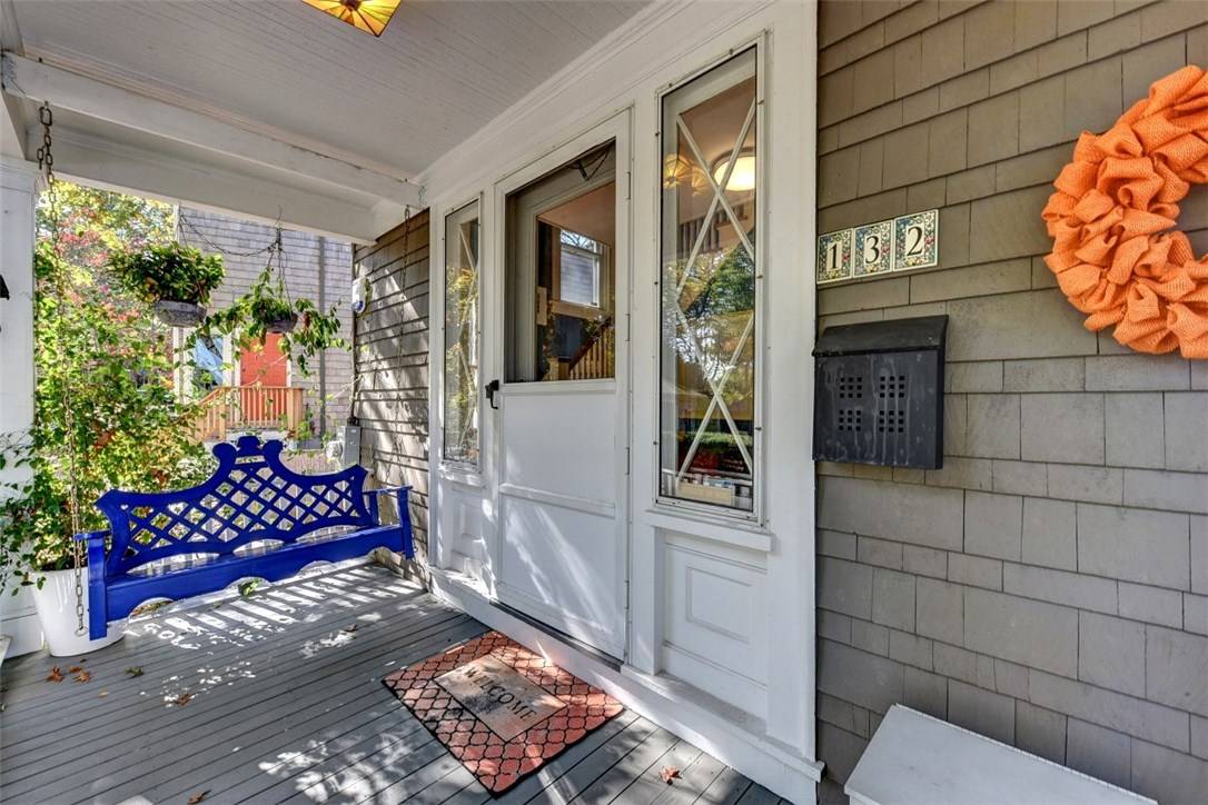 Providence, RI 02906,132 Bayard ST