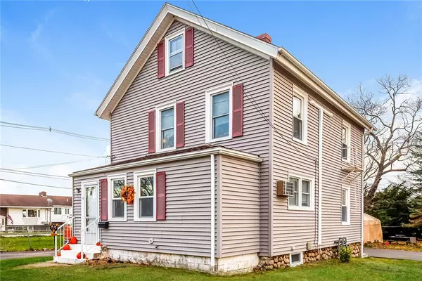 Westerly, RI 02891,4 S Joseph ST