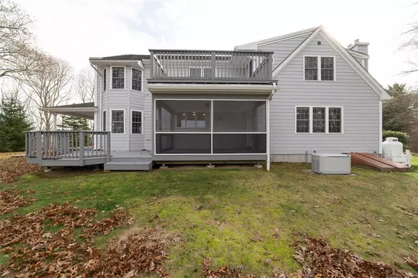 Westerly, RI 02891,82 Old Post RD