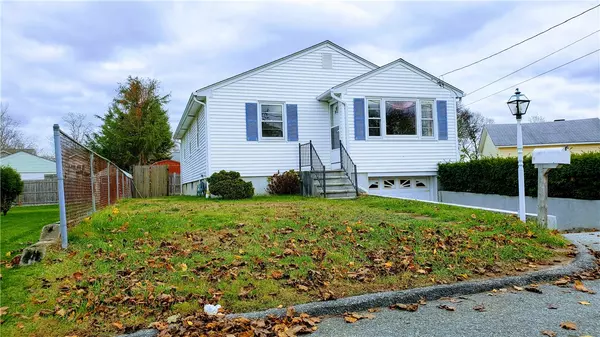 111 Belgium ST,  Cranston,  RI 02920