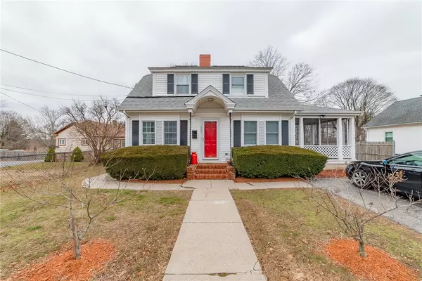 325 Greenville AVE, Johnston, RI 02919