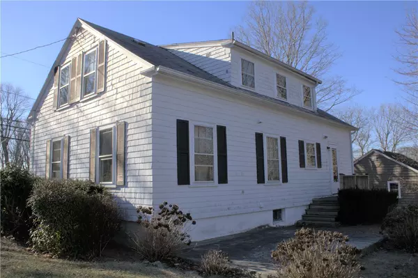 Warren, RI 02885,90 Seymour ST