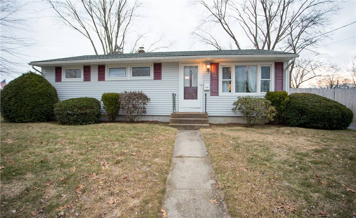 Warwick, RI 02886,28 Hoyt ST