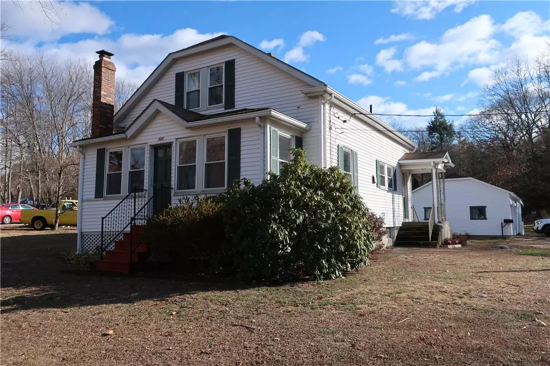 North Smithfield, RI 02896,300 Saint Paul ST