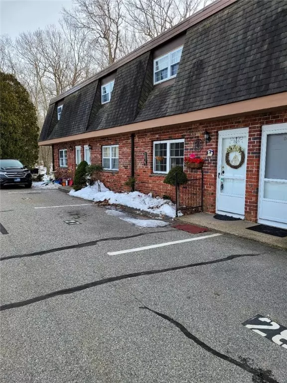 Gales Ferry, CT 06335,39 Ash DR #27