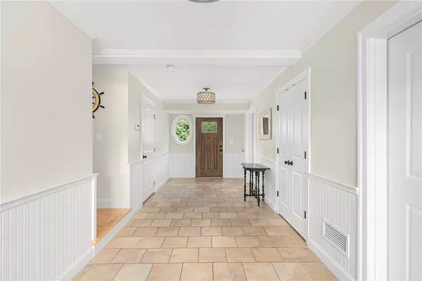 Jamestown, RI 02835,26 Starboard AVE