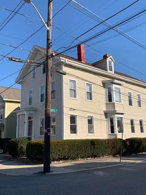 33 East George ST, Providence, RI 02906