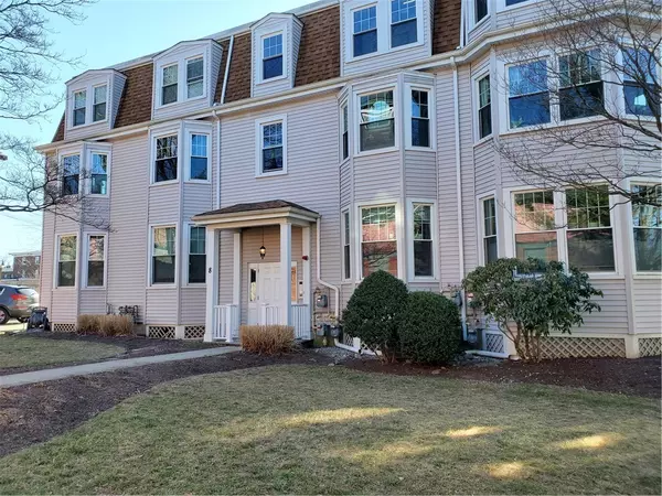 Providence, RI 02909,6 Slocum ST #9