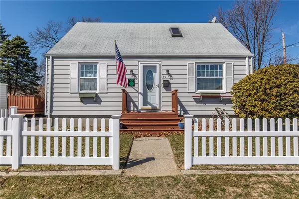 85 Bly ST, Warwick, RI 02888