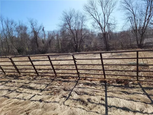 Glocester, RI 02814,138 Tourtellot Hill RD