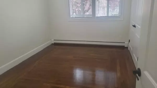 North Providence, RI 02911,115 Homewood AVE