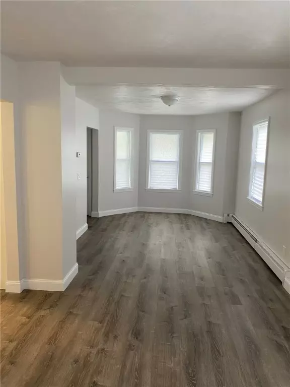 Warren, RI 02885,16 BALTIMORE AVE