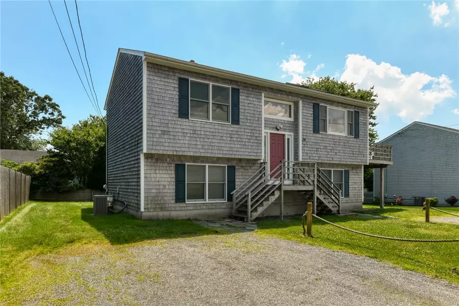 74 Durkin DR, Narragansett, RI 02882