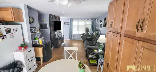 Charlestown, RI 02813,31 WEST CASTLE WAY