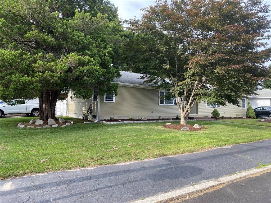 Cranston, RI 02920,61 Knight ST