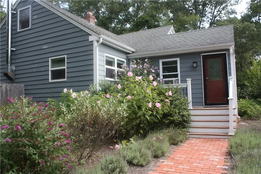 Charlestown, RI 02813,736 Alton Carolina RD