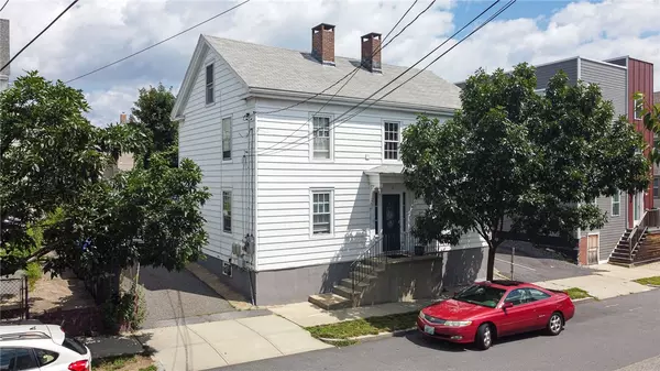 6 Trenton ST, Providence, RI 02906