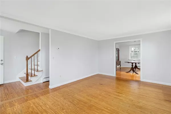 Portsmouth, RI 02871,139 Pear ST