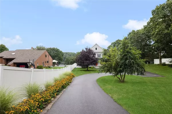 Berkley, MA 02779,7 Chester AVE