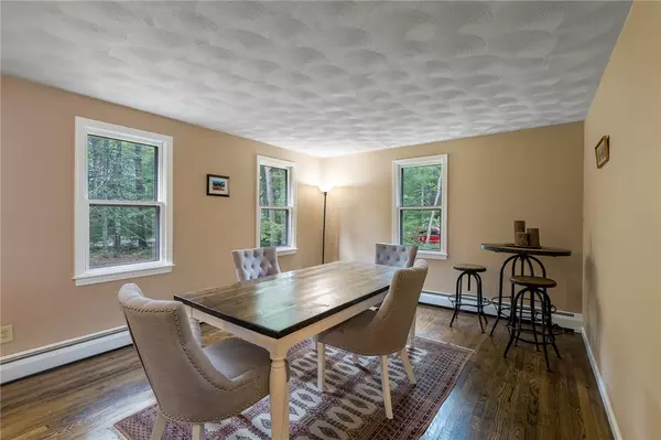 Exeter, RI 02822,106 New RD