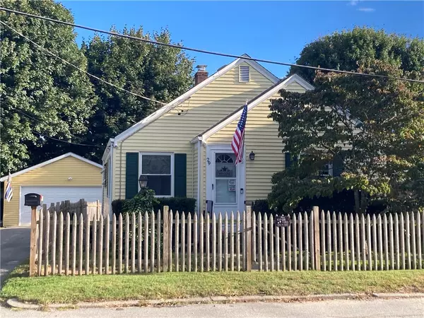 29 Grant ST, Lincoln, RI 02865