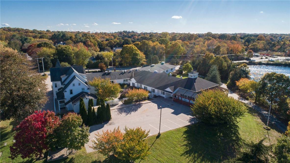 Westerly, RI 02891,79 Watch Hill RD