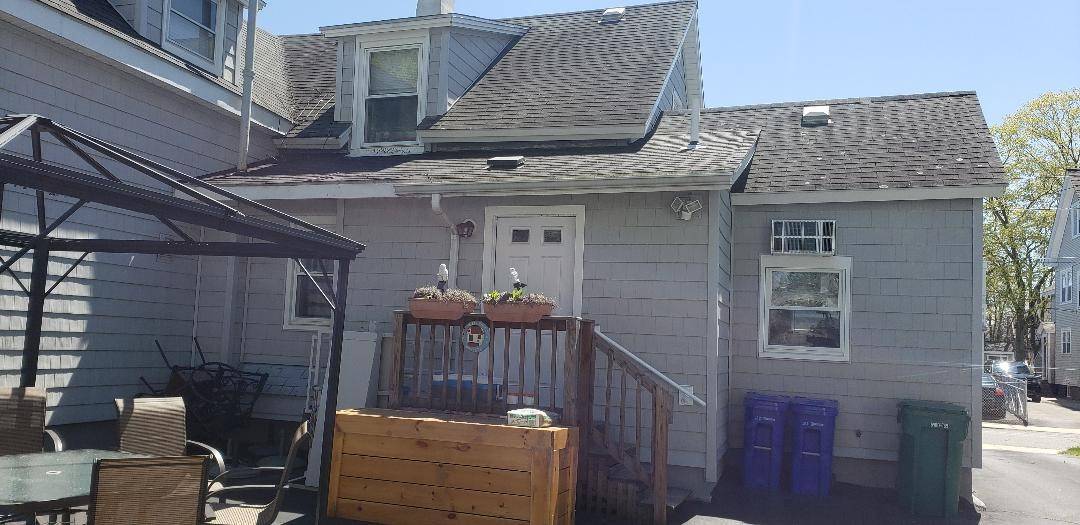 Attleboro, MA 02703,12 School ST