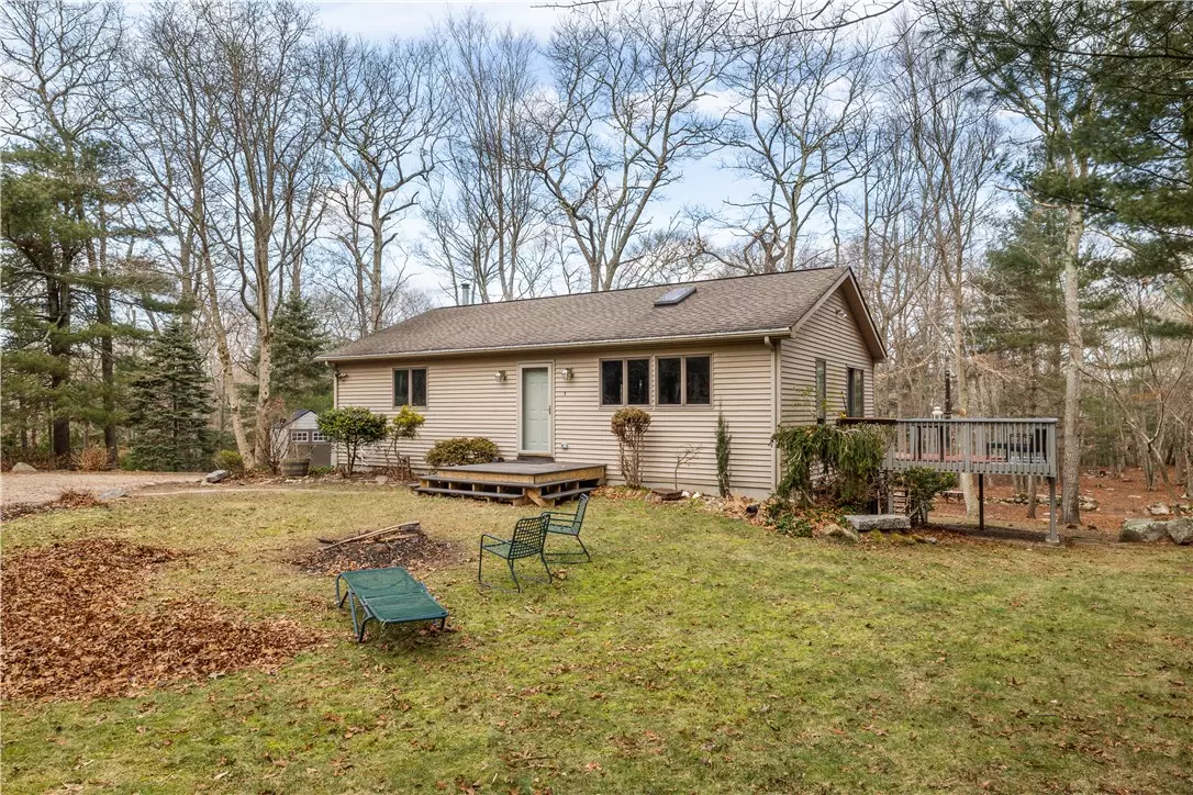 Charlestown, RI 02813,124 Biscuit City RD