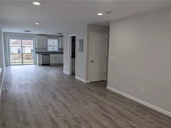 Providence, RI 02909,20 Klondike ST