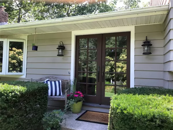 Westerly, RI 02891,372 Post RD