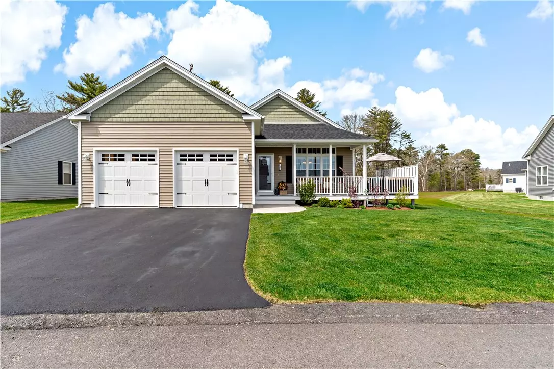 South Kingstown, RI 02879,88 Fescue LN