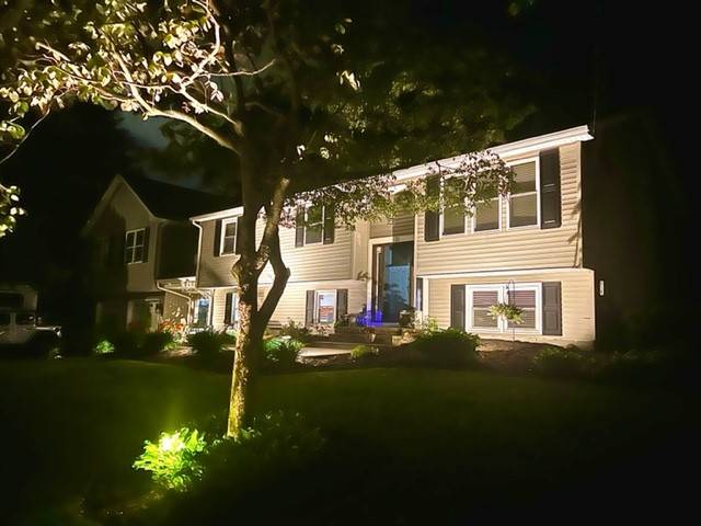 Cranston, RI 02921,38 Kimberly LN N