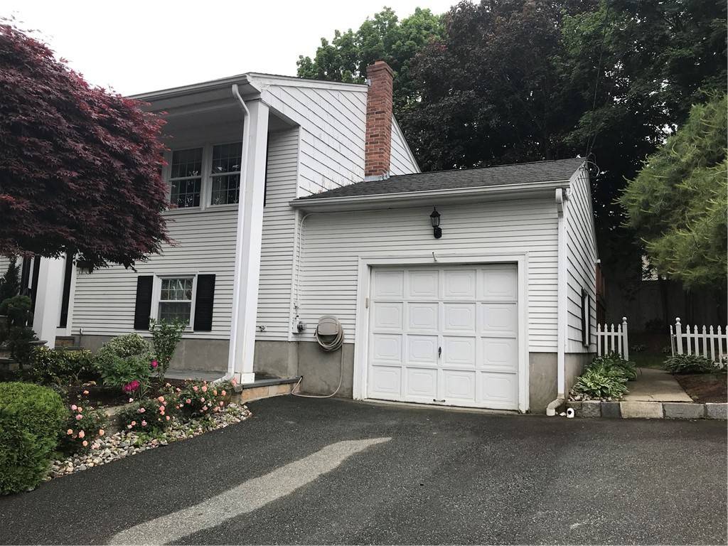 Cranston, RI 02920,219 Holland ST