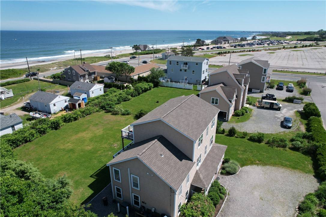 Narragansett, RI 02882,11 Defelice RD