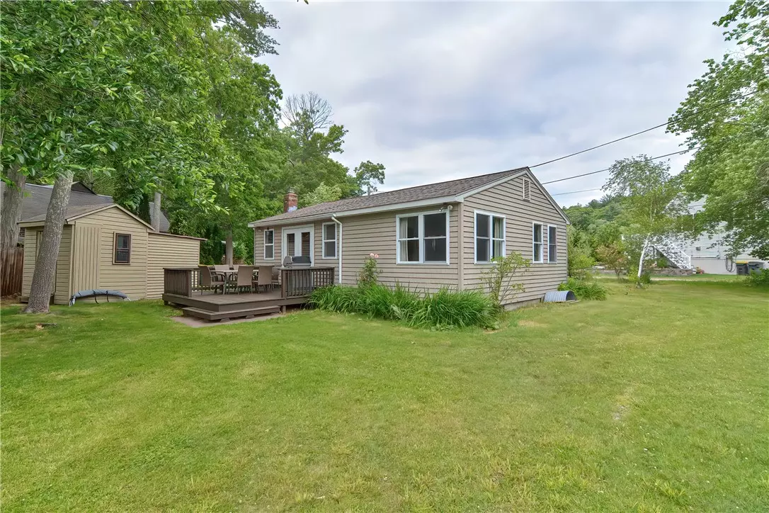 Burrillville, RI 02859,25 Darcy LN