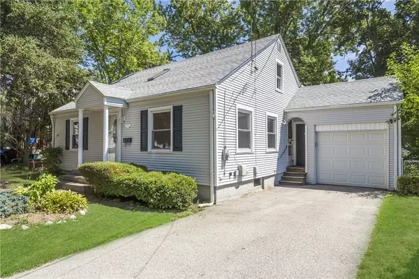 11 Serrel Sweet RD, Johnston, RI 02919